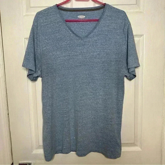 Old Navy T-Shirt V-Neck Light Blue Size  XL - Picture 1 of 16